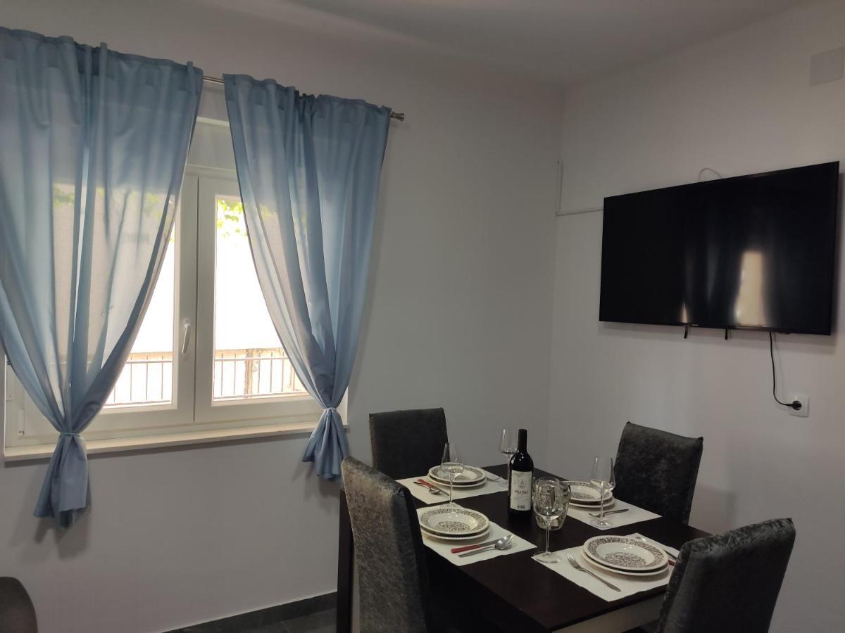 Apartman Lu Jesenice  Zewnętrze zdjęcie